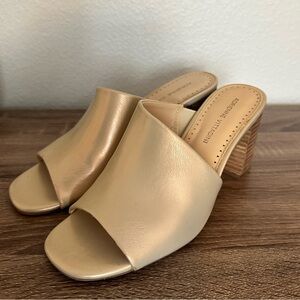 Adrienne Vittadini Albi Block Heel - size 7 1/2